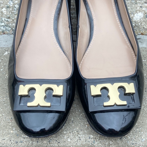 TORY BURCH GIGI FLATS BLACK PATENT LEATHER SHOES LOAFERS SZ 7 - Picture 1 of 16